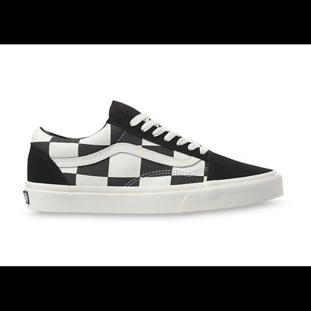 Vans Old Skool Checkered NWT Shoes